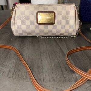 Louis Vuitton Eva Clutch (SOLD SOLD SOLD!!)